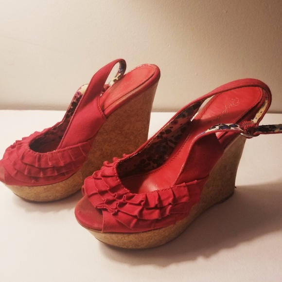 Wedges - Picture 2 of 4